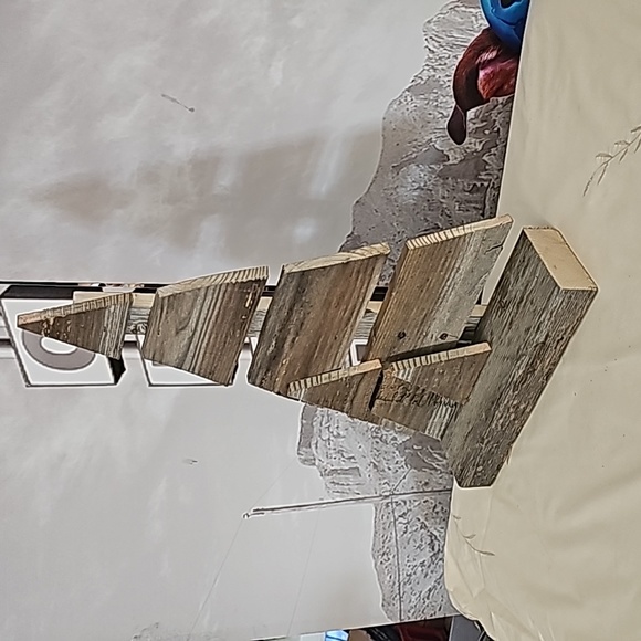 Reclaimed Wood Recycled Wood Christmas Trees Handmade - Picture 4 of 5